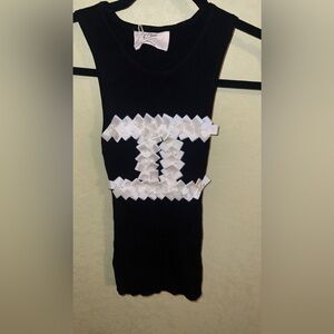 Boutique Double C crystal logo Tank. Size M